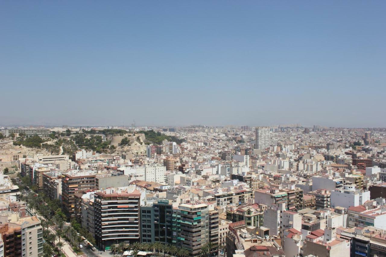 Lukentum Suites Alicante Buitenkant foto